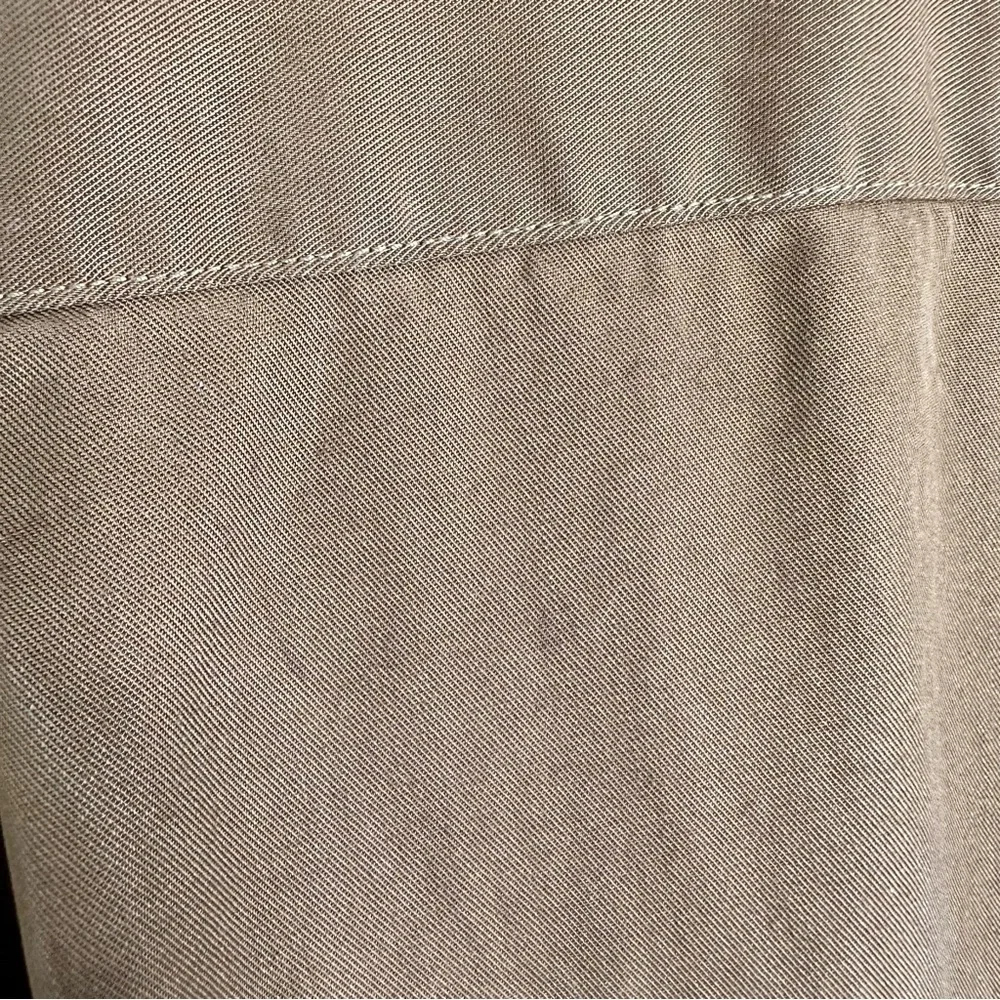 Garnet Hill Tan Popover Blouse V neck 12 - Picture 8 of 8